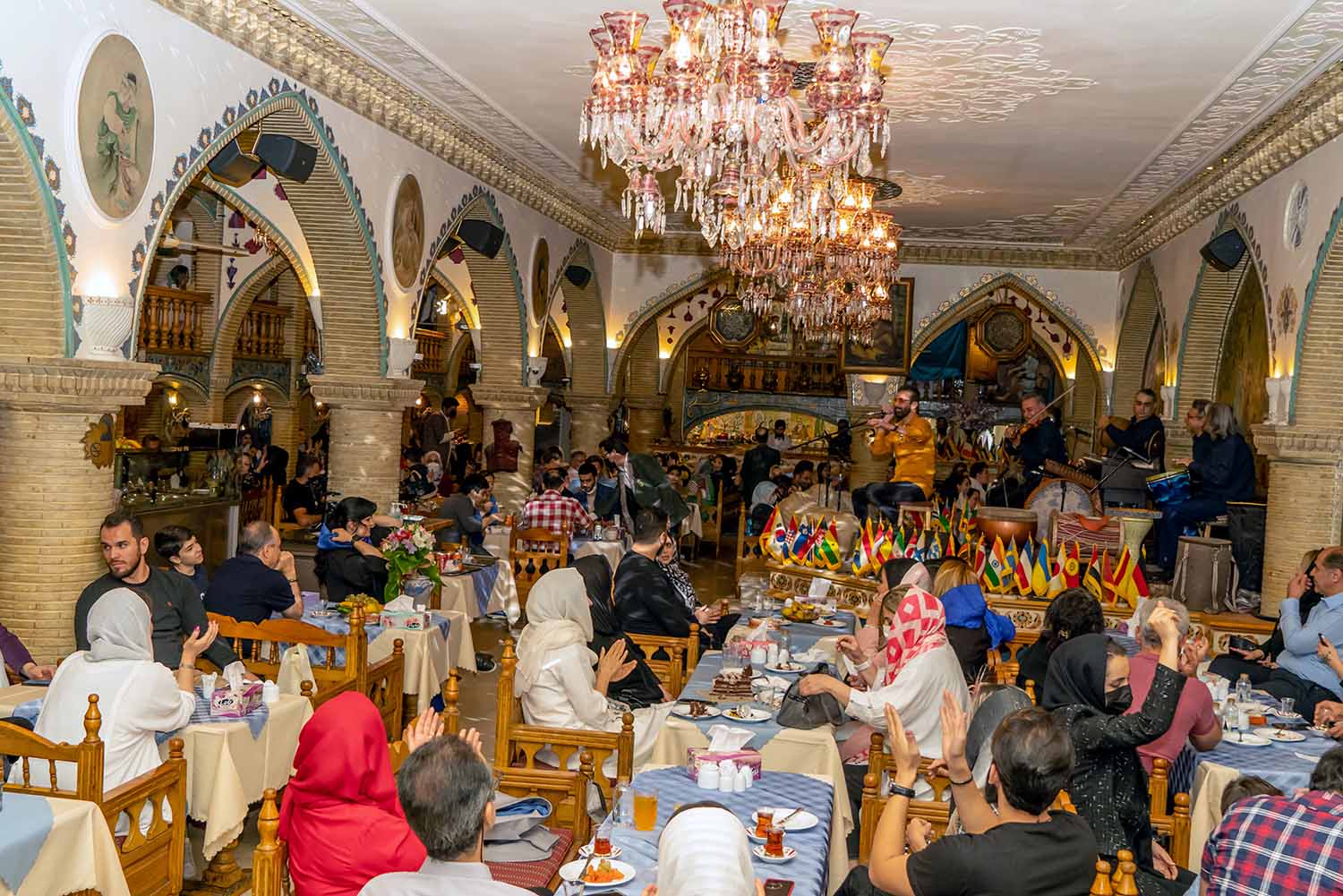 معیار انتخاب بهترین فست فودهای سیرجان