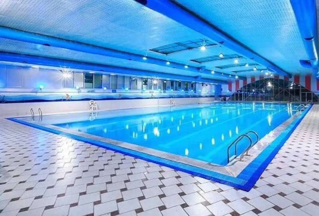 عکسی از بهترین استخرهای سیرجان